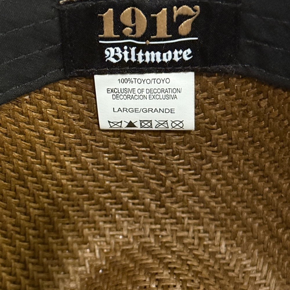 Biltmore Elegant Tan Natural Toyo Straw  Fedora with Black Band - Picture 5 of 5